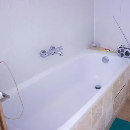 Appartamento Apartment Near Paris Le Kremlin-Bicêtre